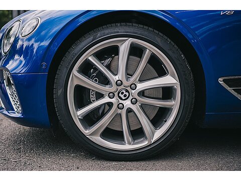 4.0 V8 GTC Convertible 2dr Petrol Auto 4WD Euro 6 (s/s) (550 ps)