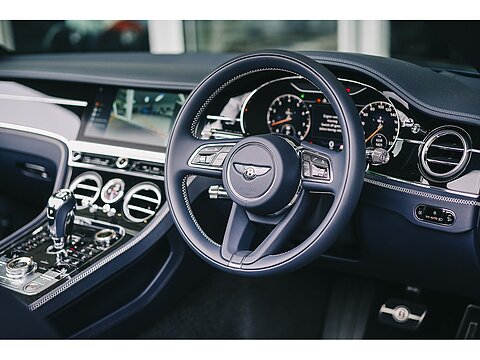 4.0 V8 GTC Convertible 2dr Petrol Auto 4WD Euro 6 (s/s) (550 ps)