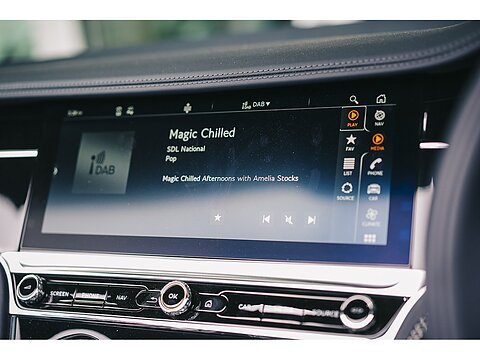 4.0 V8 GTC Convertible 2dr Petrol Auto 4WD Euro 6 (s/s) (550 ps)