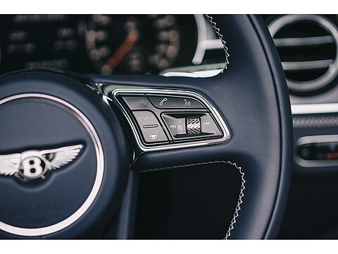 4.0 V8 GTC Convertible 2dr Petrol Auto 4WD Euro 6 (s/s) (550 ps)