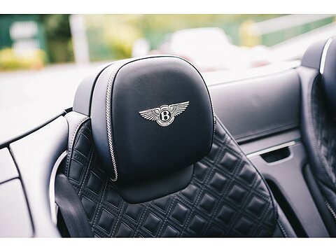 4.0 V8 GTC Convertible 2dr Petrol Auto 4WD Euro 6 (s/s) (550 ps)