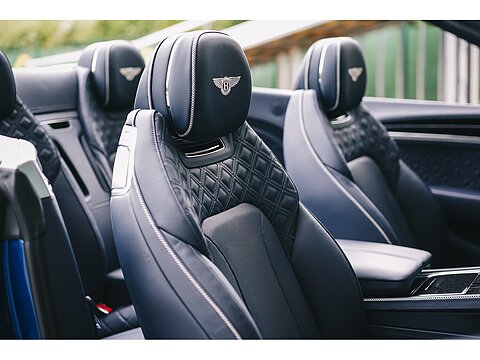 4.0 V8 GTC Convertible 2dr Petrol Auto 4WD Euro 6 (s/s) (550 ps)