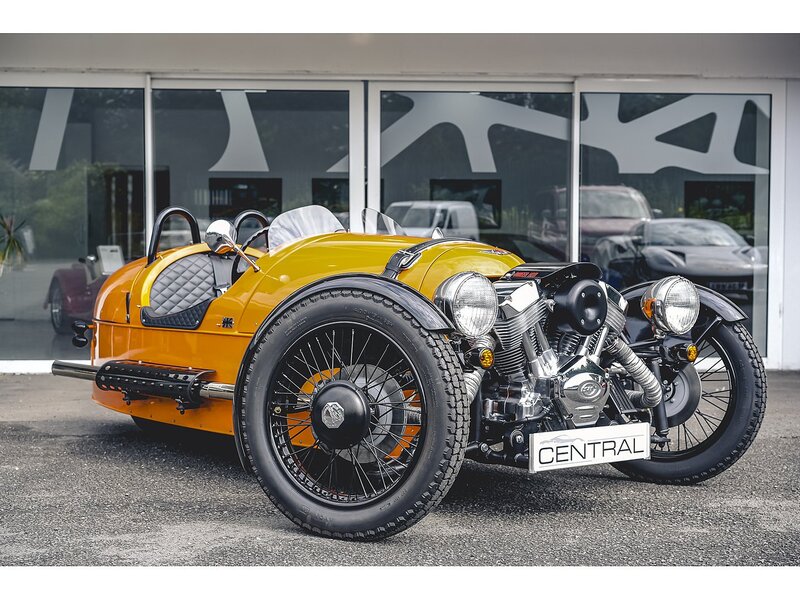 Saloon 1.6 Manual Petrol