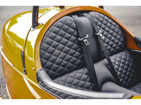 Saloon 1.6 Manual Petrol