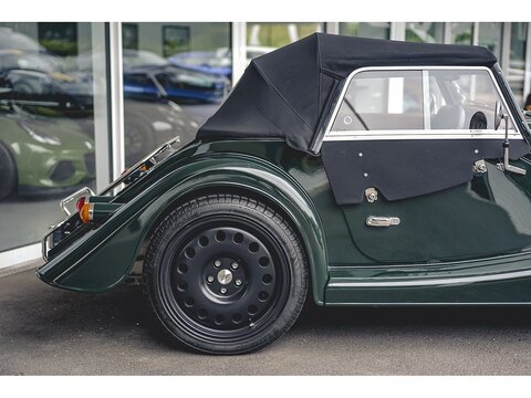 3.0i Convertible 2dr Petrol Auto Euro 6 (s/s) (339 ps)