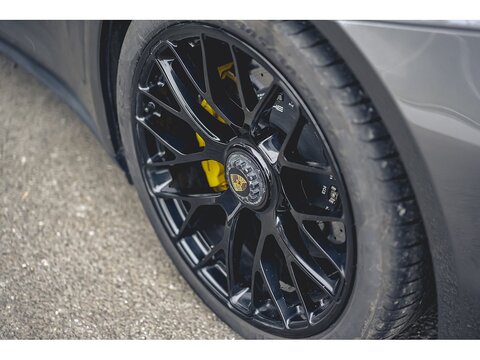 3.8T 991 Turbo S Coupe 2dr Petrol PDK 4WD Euro 6 (560 ps)
