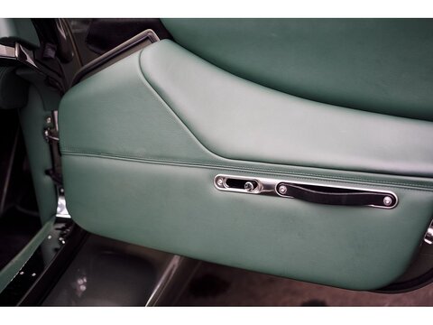 Plus Four Convertible 2.0 Automatic Petrol