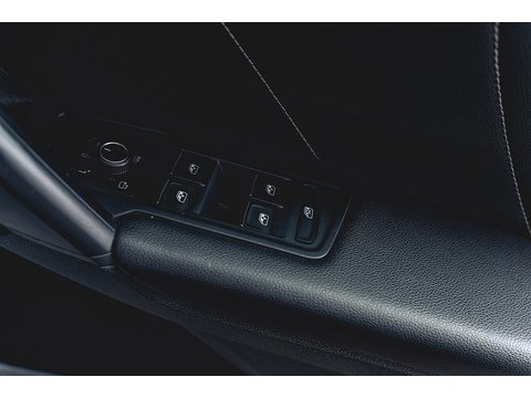 2.0 TDI R-Line Tech SUV 5dr Diesel DSG Euro 6 (s/s) (150 ps)