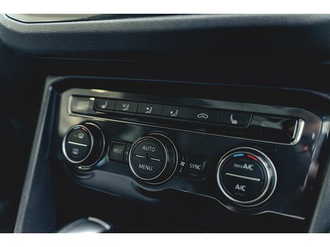 2.0 TDI R-Line Tech SUV 5dr Diesel DSG Euro 6 (s/s) (150 ps)