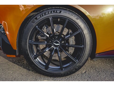 4.0 V8 Coupe 2dr Petrol Auto Euro 6 (510 ps)