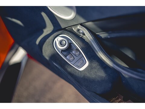 4.0 V8 Coupe 2dr Petrol Auto Euro 6 (510 ps)