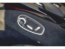 ASTON MARTIN V8 VANTAGE IN COSMOS ORANGE