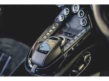 ASTON MARTIN V8 VANTAGE IN COSMOS ORANGE