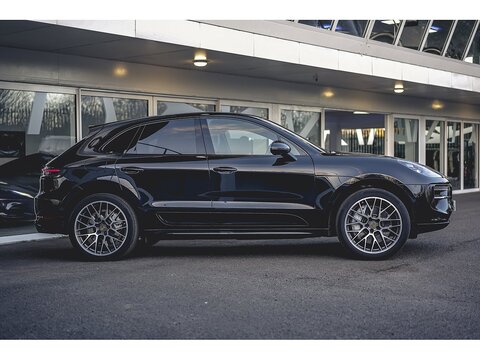 2.9T V6 GTS SUV 5dr Petrol PDK 4WD Euro 6 (s/s) (380 ps)