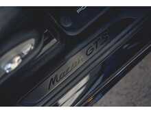 PORSCHE MACAN GTS FINIHSED IN METALLIC BLACK