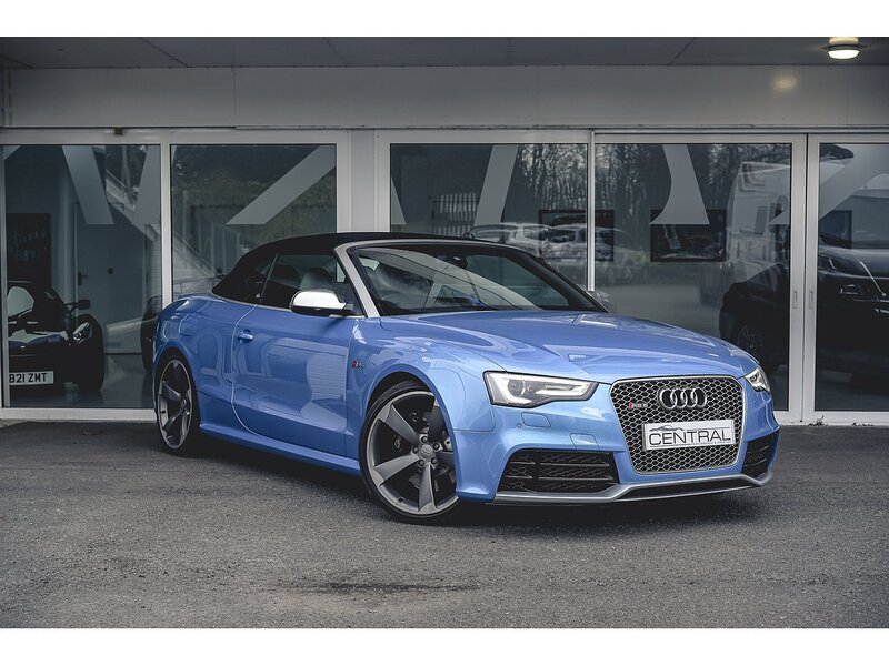 4.2 FSI V8 Cabriolet 2dr Petrol S Tronic quattro Euro 5 (450 ps)