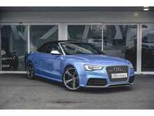 AUDI RS5 CABRIOLET IN KINGFISHER BLUE