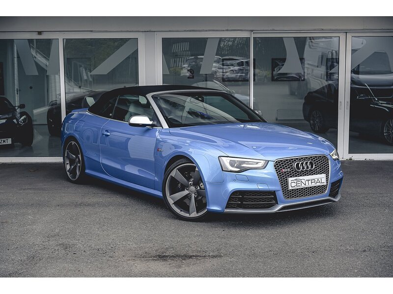 4.2 FSI V8 Cabriolet 2dr Petrol S Tronic quattro Euro 5 (450 ps)