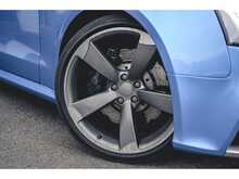 AUDI RS5 CABRIOLET IN KINGFISHER BLUE
