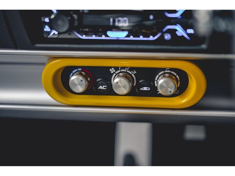 1.8 Sport 240 Final Edition Convertible 2dr Petrol Manual (243 bhp)