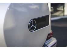 MERCEDES G 400D IN IRIDIUM SILVER