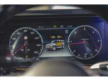 MERCEDES G 400D IN IRIDIUM SILVER