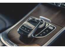 MERCEDES G 400D IN IRIDIUM SILVER