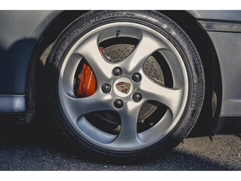 3.6 996 Carrera 4S Coupe 2dr Petrol Tiptronic S AWD (294 g/km, 315 bhp)