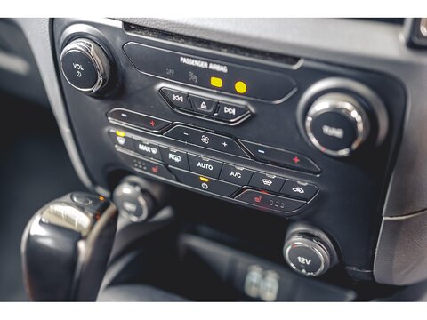 3.2 TDCi Wildtrak Double Cab Pickup 4dr Diesel Auto 4WD Euro 5 (200 ps)