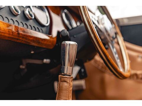 2.0 Convertible 2dr Petrol Manual (2 seat) (172 g/km, 145 bhp)