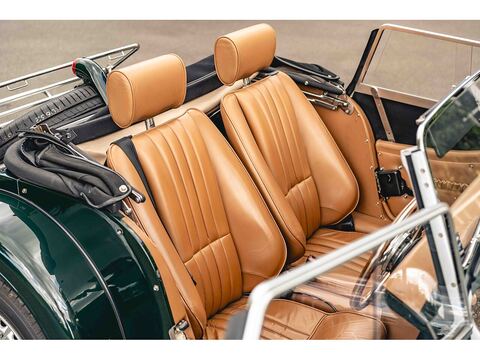 2.0 Convertible 2dr Petrol Manual (2 seat) (172 g/km, 145 bhp)