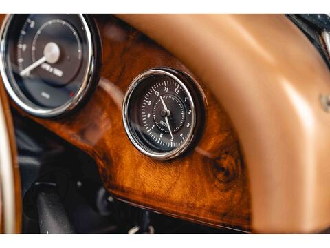 2.0 Convertible 2dr Petrol Manual (2 seat) (172 g/km, 145 bhp)