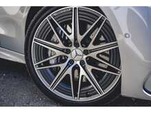 MERCEDES C43 AMG PREMIUM PLUS IN HIGH-TECH SILVER