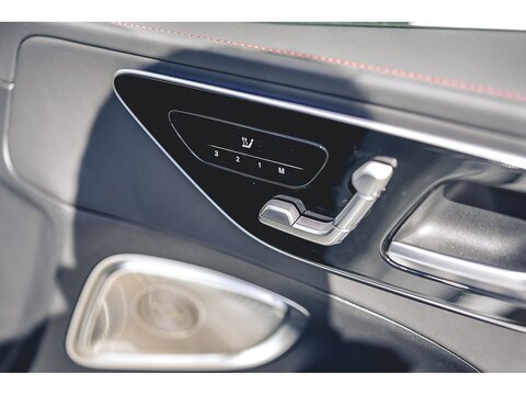 2.0 C43 MHEV AMG (Premium Plus) Saloon 4dr Petrol Hybrid G-Tronic+ 4MATIC Euro 6 (s/s) (408 ps)
