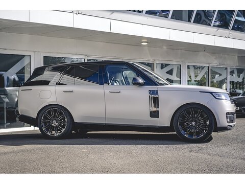 3.0 D350 MHEV SV SUV 5dr Diesel Auto 4WD Euro 6 (s/s) (350 ps)