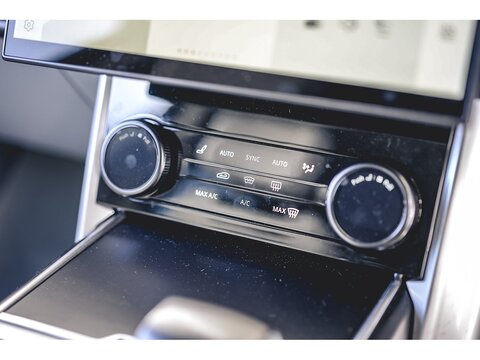 3.0 D350 MHEV SV SUV 5dr Diesel Auto 4WD Euro 6 (s/s) (350 ps)