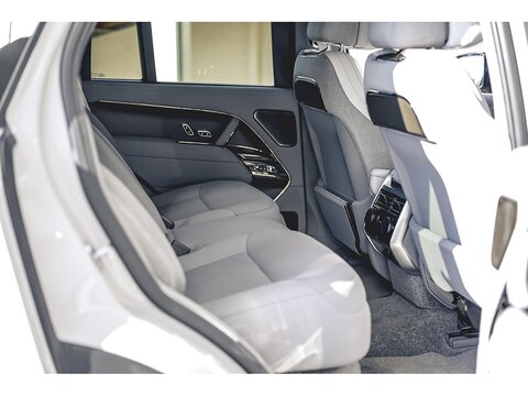 3.0 D350 MHEV SV SUV 5dr Diesel Auto 4WD Euro 6 (s/s) (350 ps)