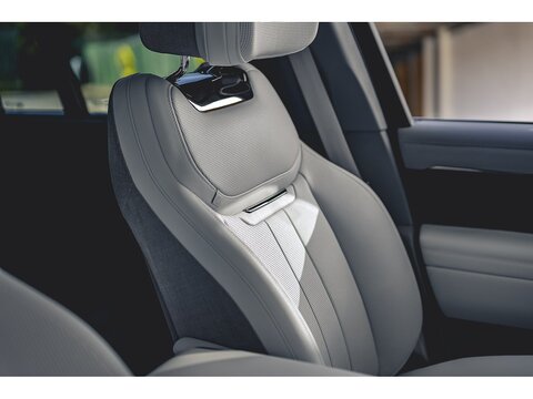 3.0 D350 MHEV SV SUV 5dr Diesel Auto 4WD Euro 6 (s/s) (350 ps)