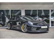 PORSCHE 911 991.2 GT3 CLUBSPORT IN JET BLACK
