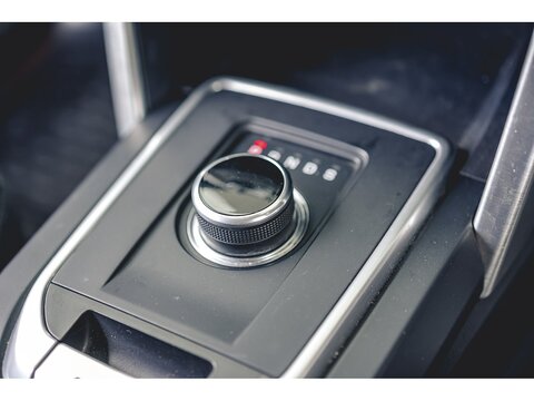2.0 TD4 HSE Black SUV 5dr Diesel Auto 4WD Euro 6 (s/s) (180 ps)