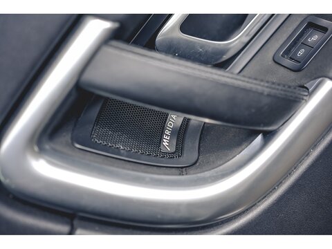 2.0 TD4 HSE Black SUV 5dr Diesel Auto 4WD Euro 6 (s/s) (180 ps)