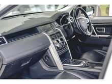 LAND ROVER DISCOVERY SPORT IN FIJI WHITE
