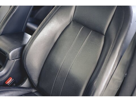 2.0 TD4 HSE Black SUV 5dr Diesel Auto 4WD Euro 6 (s/s) (180 ps)