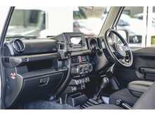 SUZUKI JIMNY ALLGRIP FINISHED IN SUPERIOR WHITE