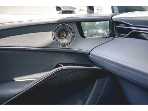 112kWh R SUV 5dr Electric Auto 4WD (Dual Motor) (917 ps)