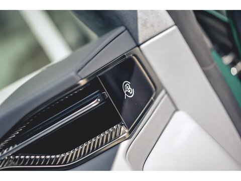 112kWh R SUV 5dr Electric Auto 4WD (Dual Motor) (917 ps)