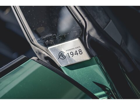 112kWh R SUV 5dr Electric Auto 4WD (Dual Motor) (917 ps)