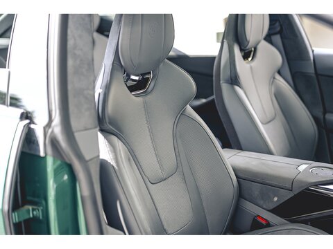 112kWh R SUV 5dr Electric Auto 4WD (Dual Motor) (917 ps)