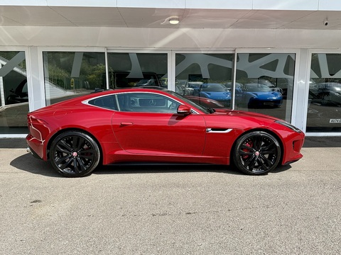 5.0 V8 R Coupe 2dr Petrol Auto Euro 5 (s/s) (550 ps)