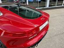 Jaguar F-Type V8 R